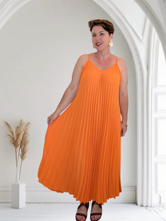 Robe plissée orange